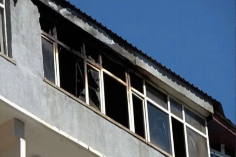 Teras katında çıkan feci yangında ikiz kardeşler hayatını kaybetti