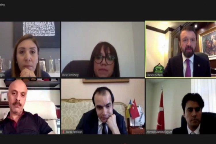 Bursa'da online seminerler sürüyor
