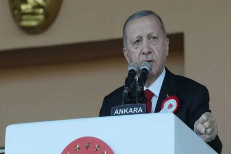 Erdoğan: Daha gür bir sedayla düşmana hodri meydan diyoruz!