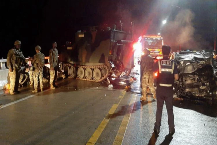 Güney Kore'de sivil araç, ABD'ye ait zırhlı araçla çarpıştı: 4 ölü, 1 yaralı
