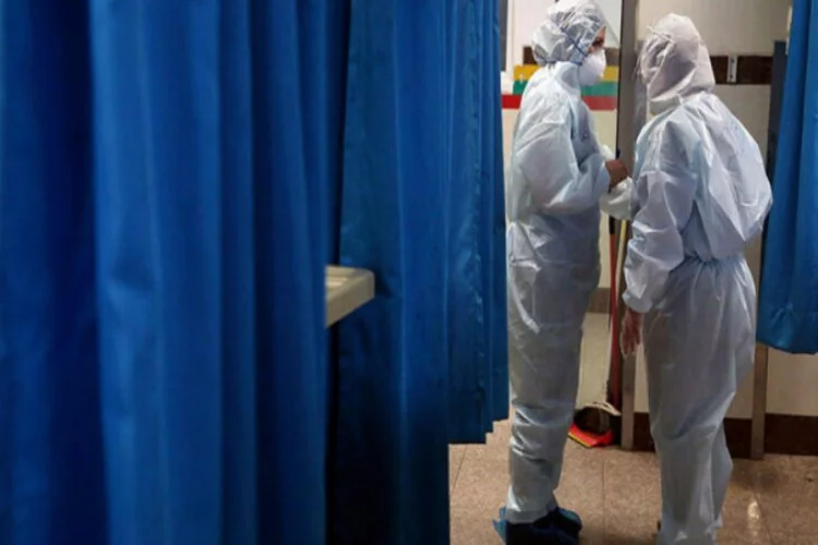 İran'da koronavirüs nedeniyle 24 saatte 101 kişi daha hayatını kaybetti