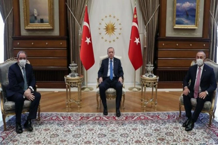 Erdoğan, Cezayir Dışişleri Bakanını kabul etti!