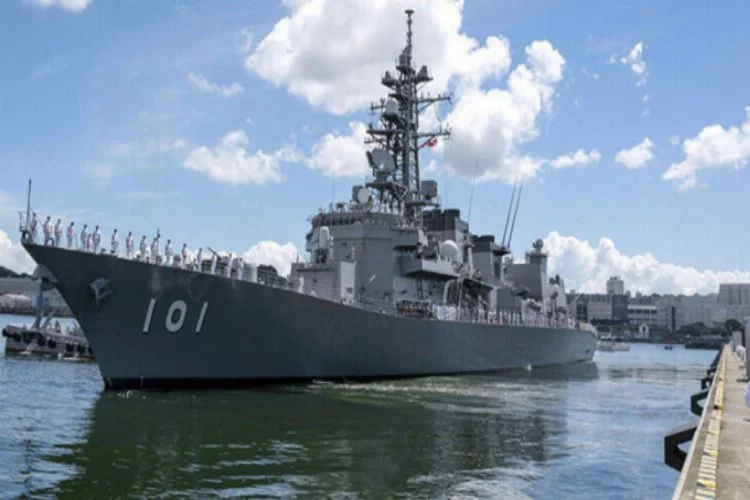 Japon savaş gemisinin personelinde koronavirüs tespit edildi