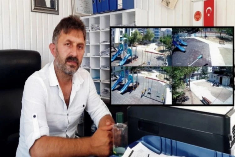 Bursa'da o muhtar mahallesini kamerayla izliyor