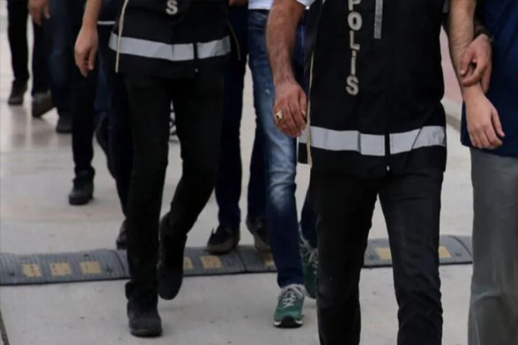 Eskişehir'de FETÖ operasyonunda 8 şüpheli yakalandı