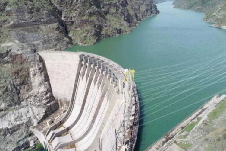 Hidroelektrik santral yatırımları yılın ilk yarısına damga vurgu