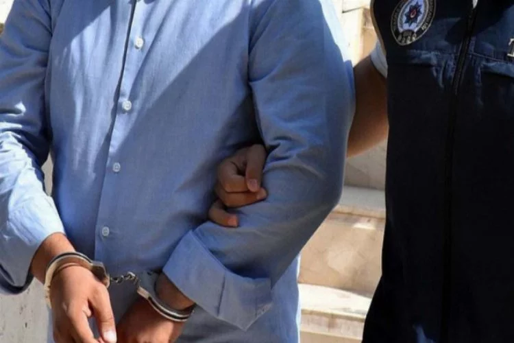 FETÖ'den aranan eski askeri okul öğrencisi gözaltına alındı