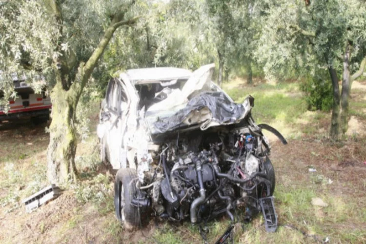 Bursa'da tarlaya uçan otomobilin sürücüsü hayatını kaybetti!