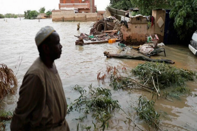Sudan'da sel nedeniyle OHAL ilan edildi!
