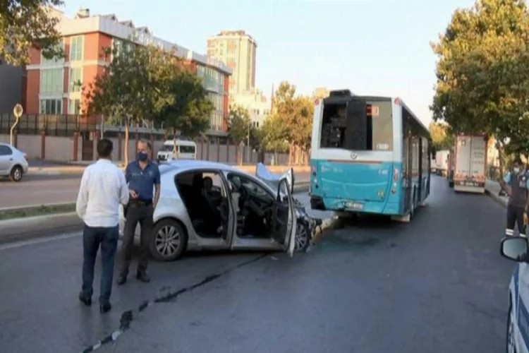 Ölümlü kaza! Halk otobüsüne çarptı