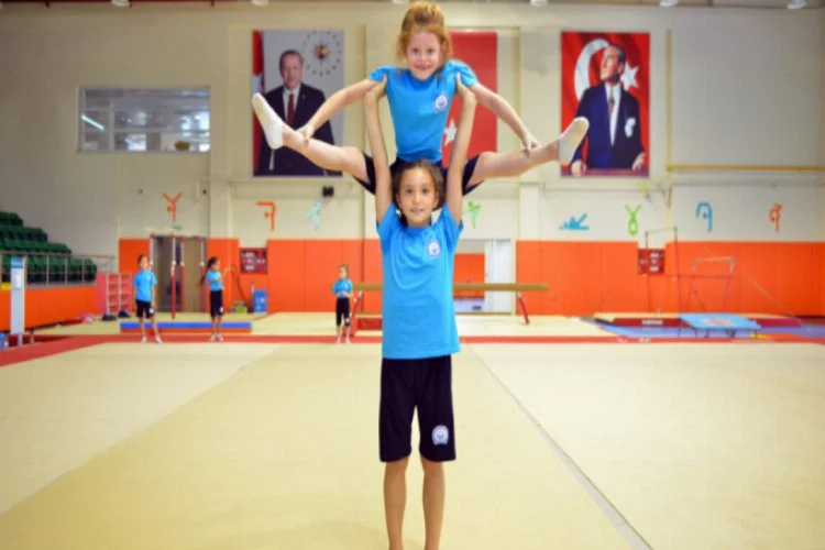 Bursa Yıldırım'ın çocukları sporla büyüyor