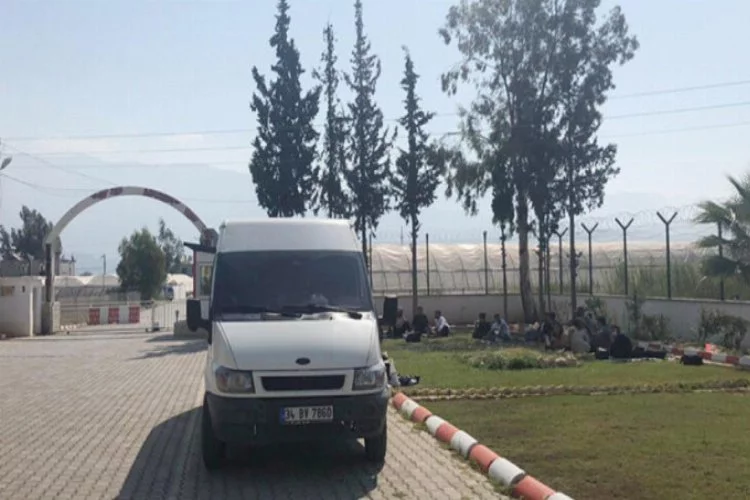Kaş'ta kaçak göçmenler yakalandı