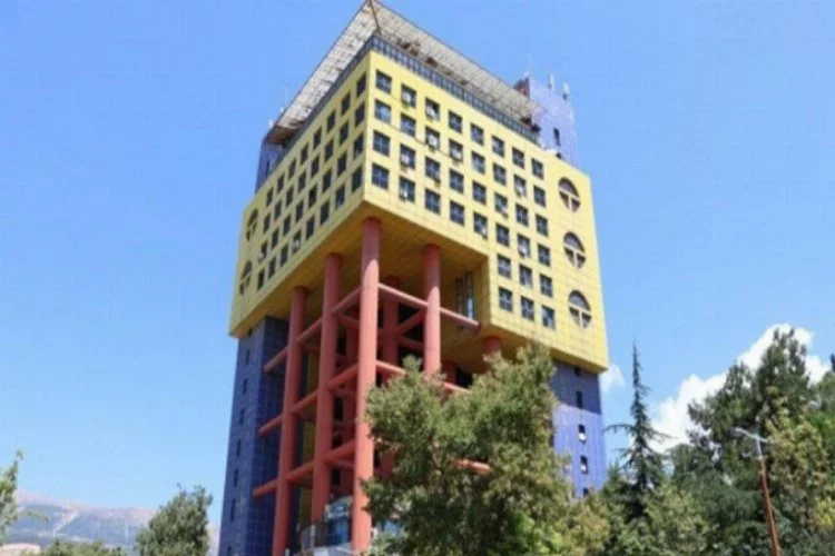 Google'a göre dünyanın en saçma binası Türkiye'de! Tartışma yarattı...