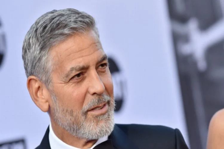 'George Clooney'den yakışıklıyım'