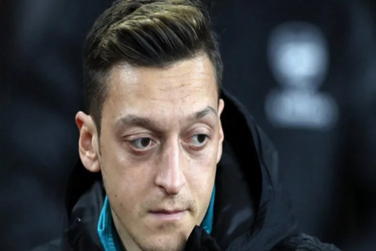 Arsenal'in yıldızı Mesut Özil, en iyi 11'ini açıkladı!