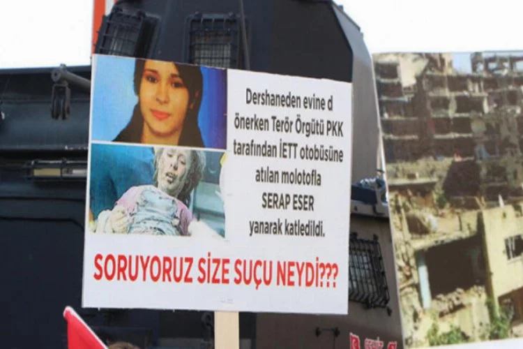 Kadınlardan HDP önünde terör örgütü PKK'ya tepki