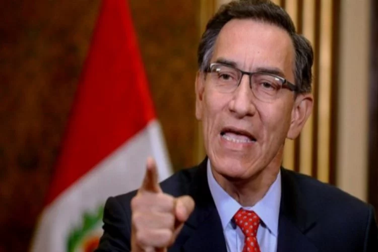 Peru'da Devlet Başkanı Vizcarra'yı görevden alınacak!
