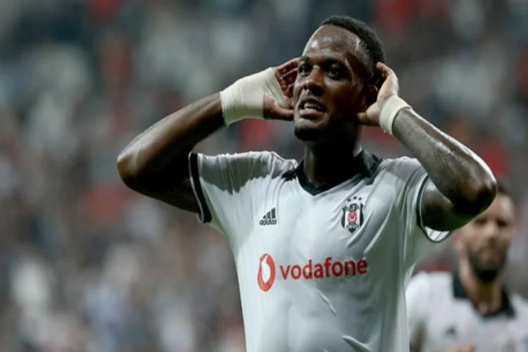 Beşiktaş'ta gol görevi Larin'de