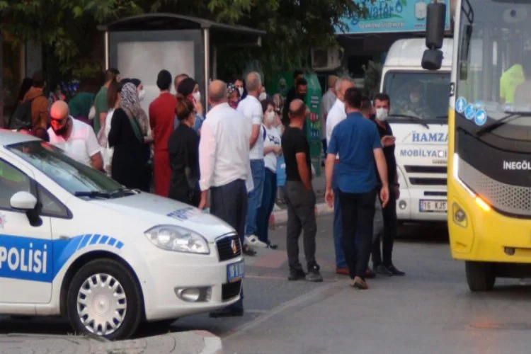 Bursa'da otobüslere mesafe geldi, yolcular durakta kaldı!