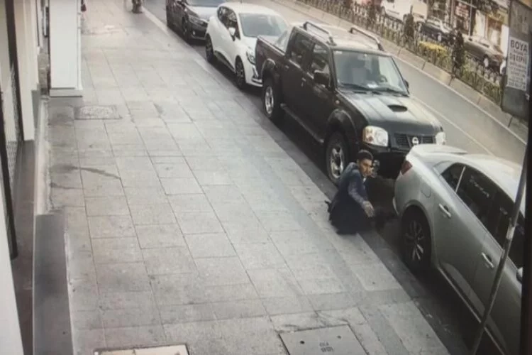 İstanbul'da cadde ortasında silahlı çatışma!