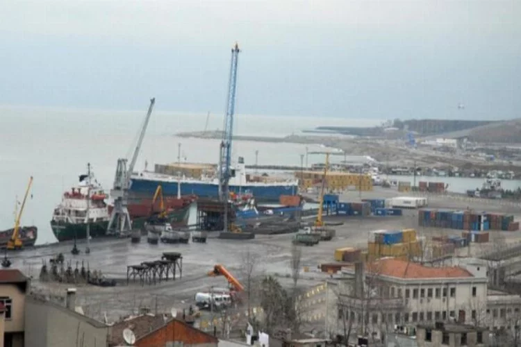 Doğu Karadeniz'den 22,8 milyon dolarlık kimyevi madde ihraç edildi