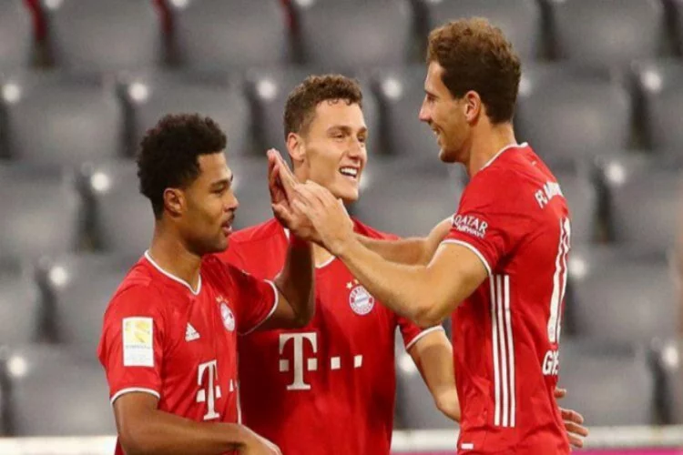 Bayern Münih sezon açılışını 8 golle yaptı, Schalke yıkıldı!