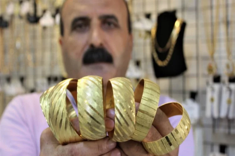Bursa'da sahte altın takılara büyük rağbet!