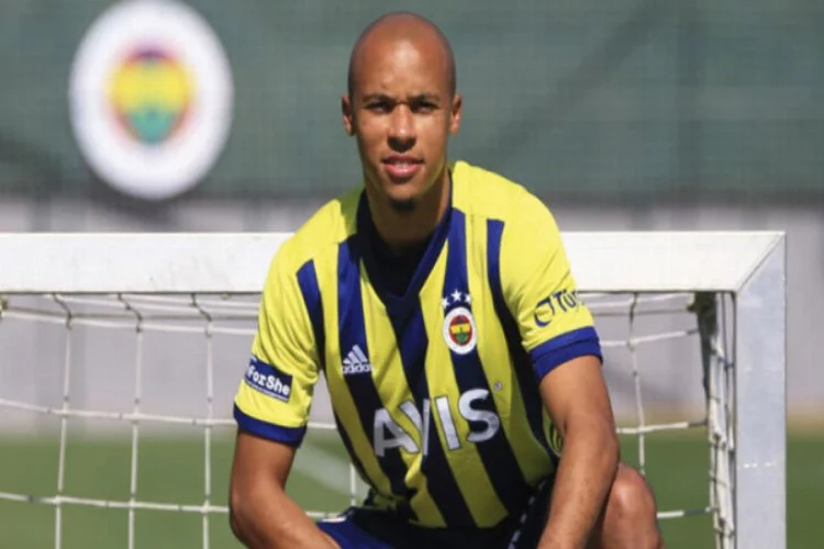 Fenerbahçe, Tisserand'ın lisansını çıkardı
