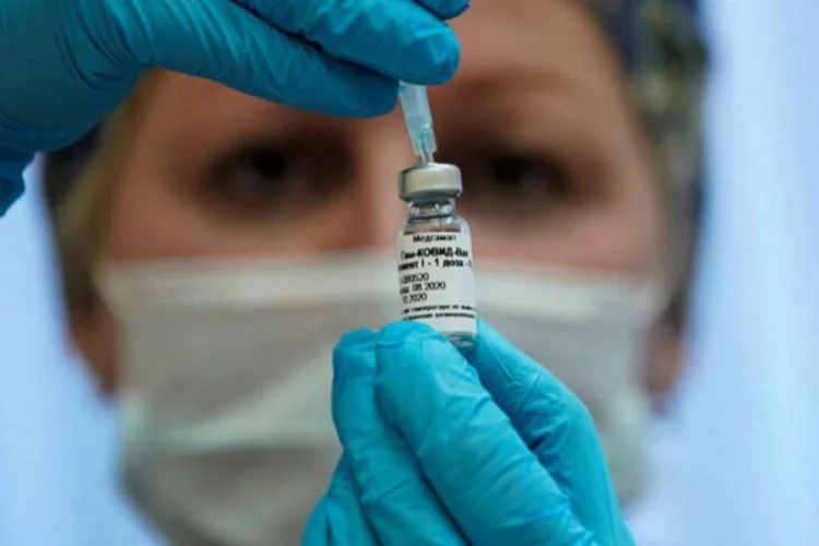 Rusya tarih verdi! Koronavirüs aşısı...
