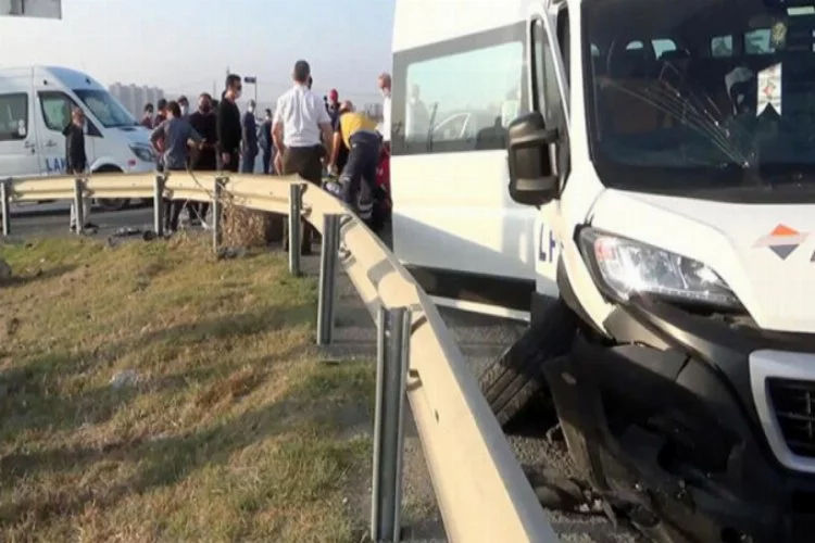 İstanbul'da işçi servisi kaza yaptı: 2'si ağır 8 yaralı