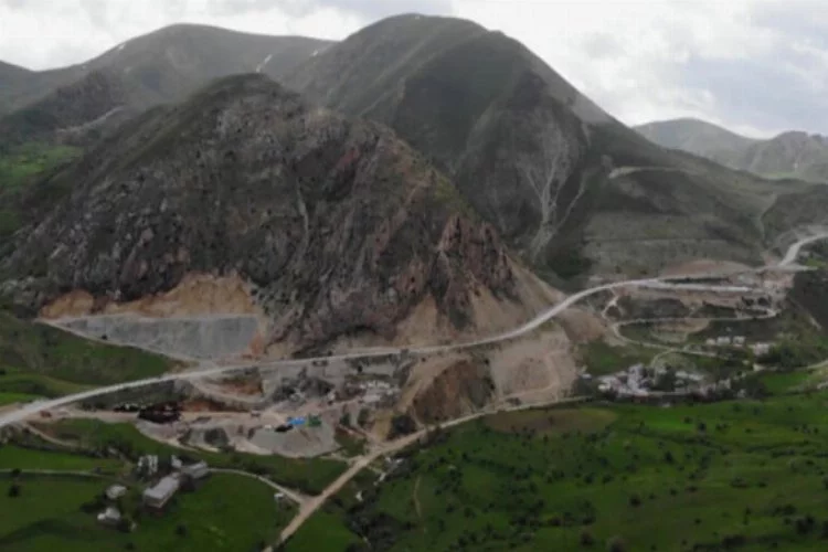Erzurum'da Kop Dağı'nda yapımı süren tünelde patlama sonrası göçük