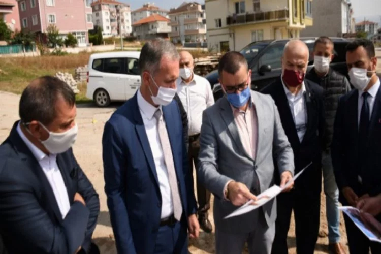Bursa İnegöl Yeni Mahalle'de 28 araçlık otoparkın yapımı sürüyor