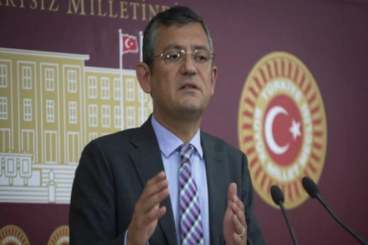 CHP'li Özel, HDP'li isimlerin gözaltına alınmasını değerlendirdi