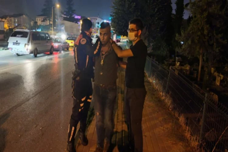 Bursa'da 'dur' ihtarına uymayan oto hırsızı yakalandı