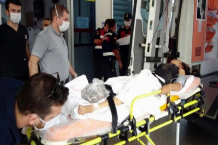 Bursa'da tarlada tüfekle eşini yaralayan şüpheli yakalandı