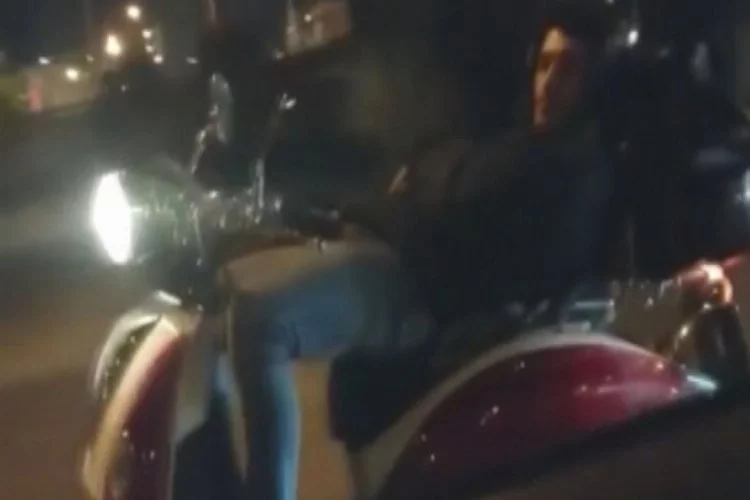 Bursa'da pes dedirten anlar: Sırtüstü motosiklet sürdü!