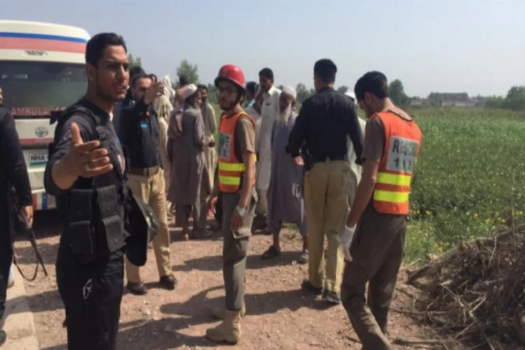 Pakistan'da patlama: 5 ölü 2 yaralı