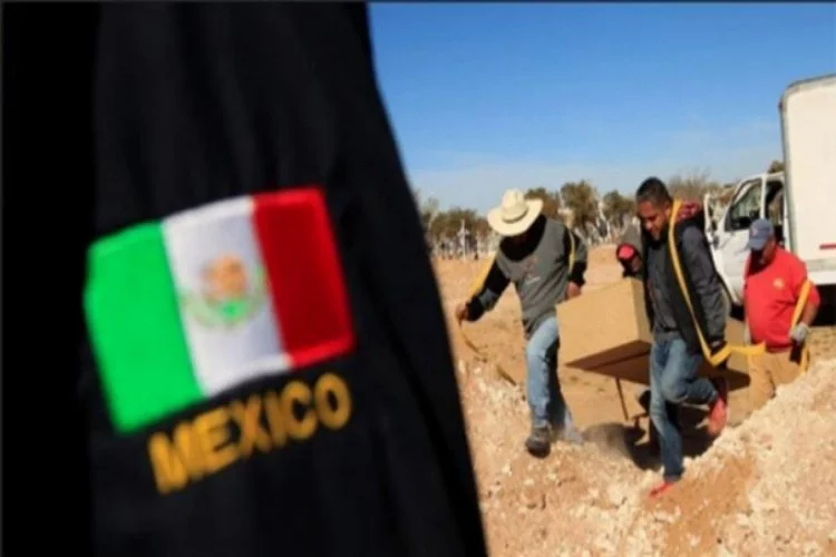 Meksika'da 2 toplu mezar bulundu