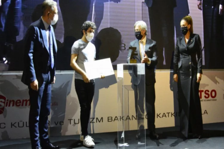 Bursa'da "Uluslararası Yed-i Velayet 7 Vilayet Kısa Film Festivali" sona erdi