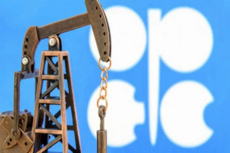 "Belirsizlik ve riskler petrol piyasasını etkilemeye devam edecek"
