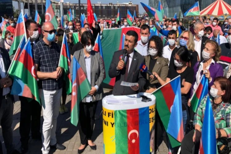 İYİ Parti Bursa, bu kez Azerbaycan ve Karabağ için sahadaydı