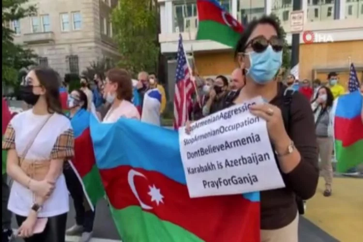 Beyaz Saray önünde Azerbaycan'a destek gösterisi!