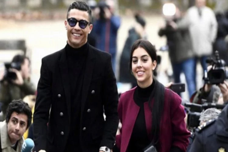 Ronaldo'nun sevgilisi anlattı: Cristiano tam bir bomba