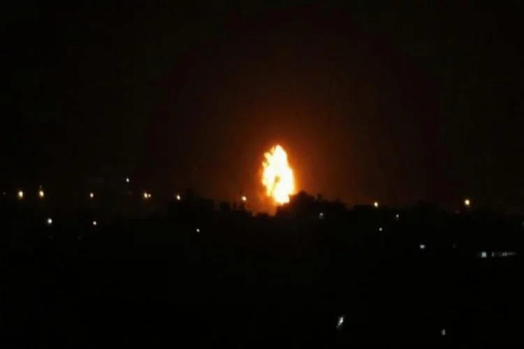 İsrail savaş uçakları gece de Gazze Şeridi'ni vurdu