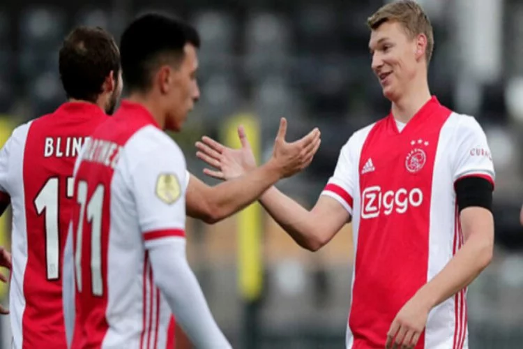 Ajax, Venlo'yu 13 golle harcadı!