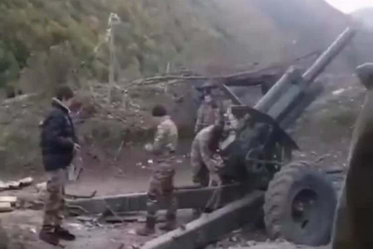 Ermenistan çocuk asker kullanıyor!