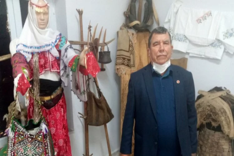 Bursa'da eşinin vasiyetini yerine getirdi, köye müze kurdu!
