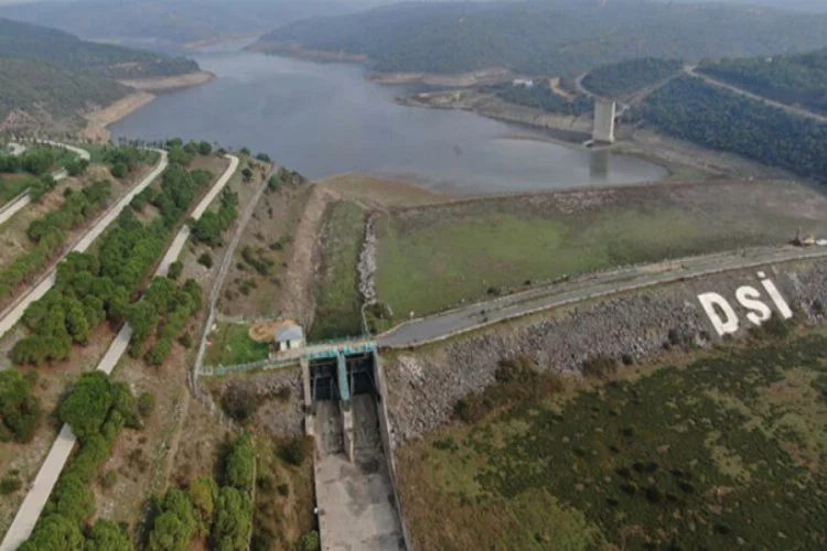 Alibeyköy Barajı'nda sular çekildi!