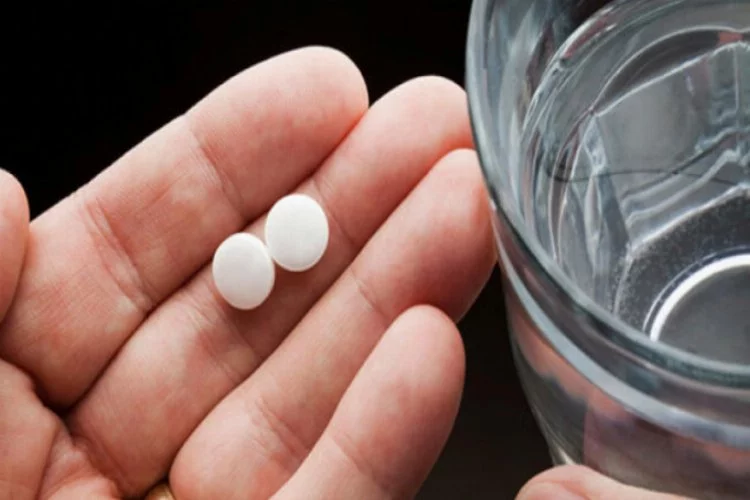 Yüzde 47 düşürüyor: Koronavirüste aspirin sürprizi!