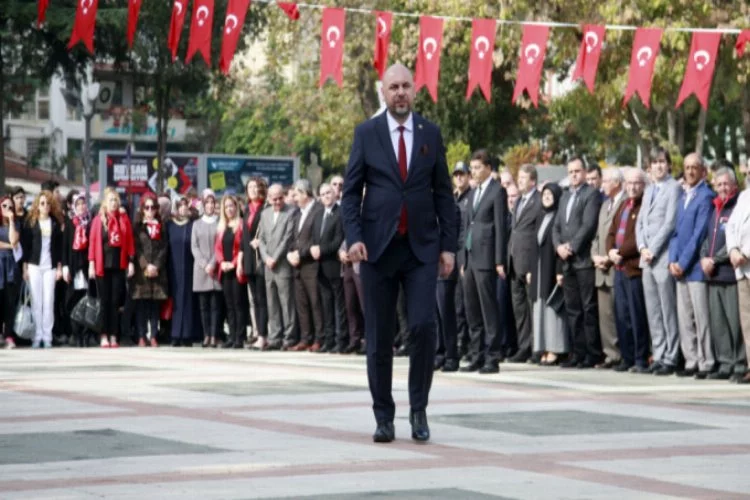 Bursa'da Başkan Aydın'dan 29 Ekim Cumhuriyet Bayramı mesajı